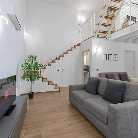 Valentini Luxury Loft-18 By Train To Florence-parking Free דירה
